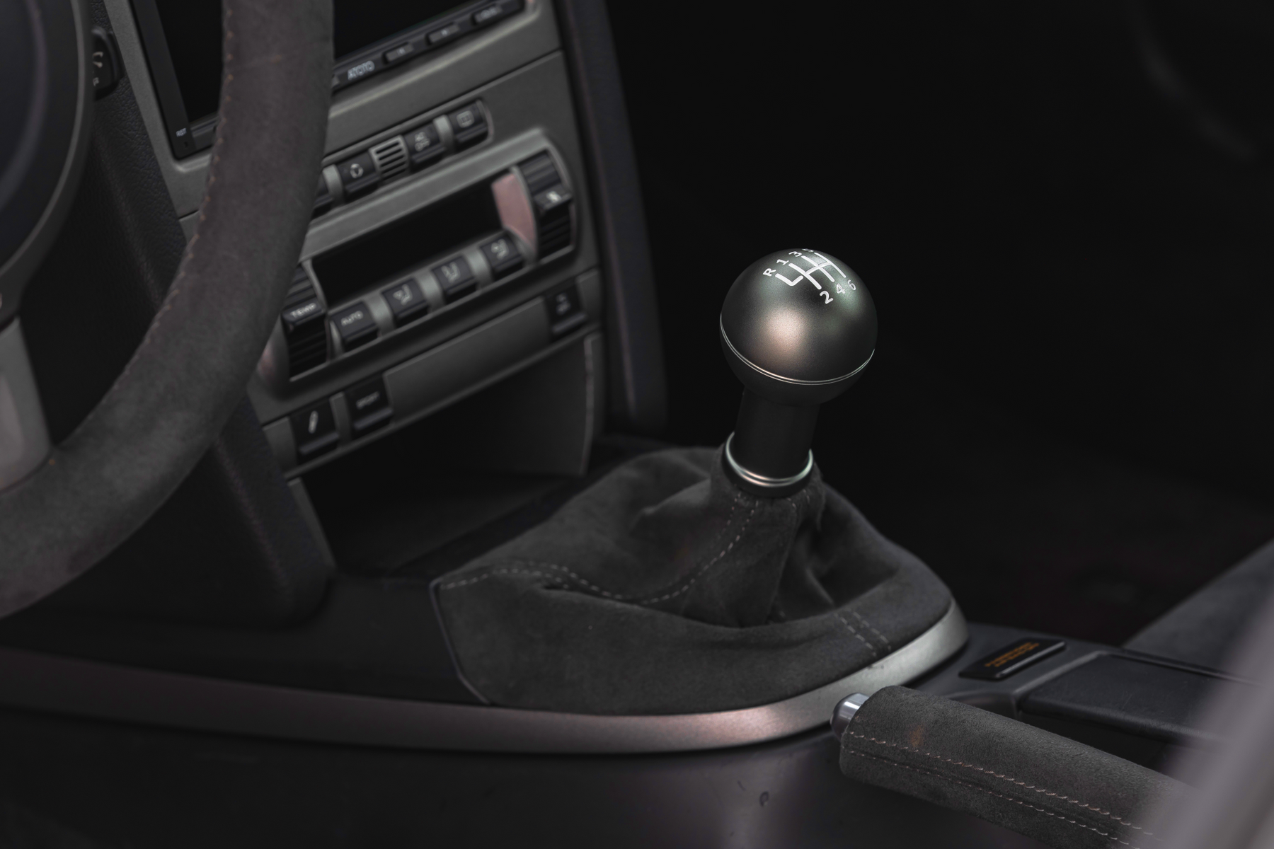 Classic Shift Knob: 987/997