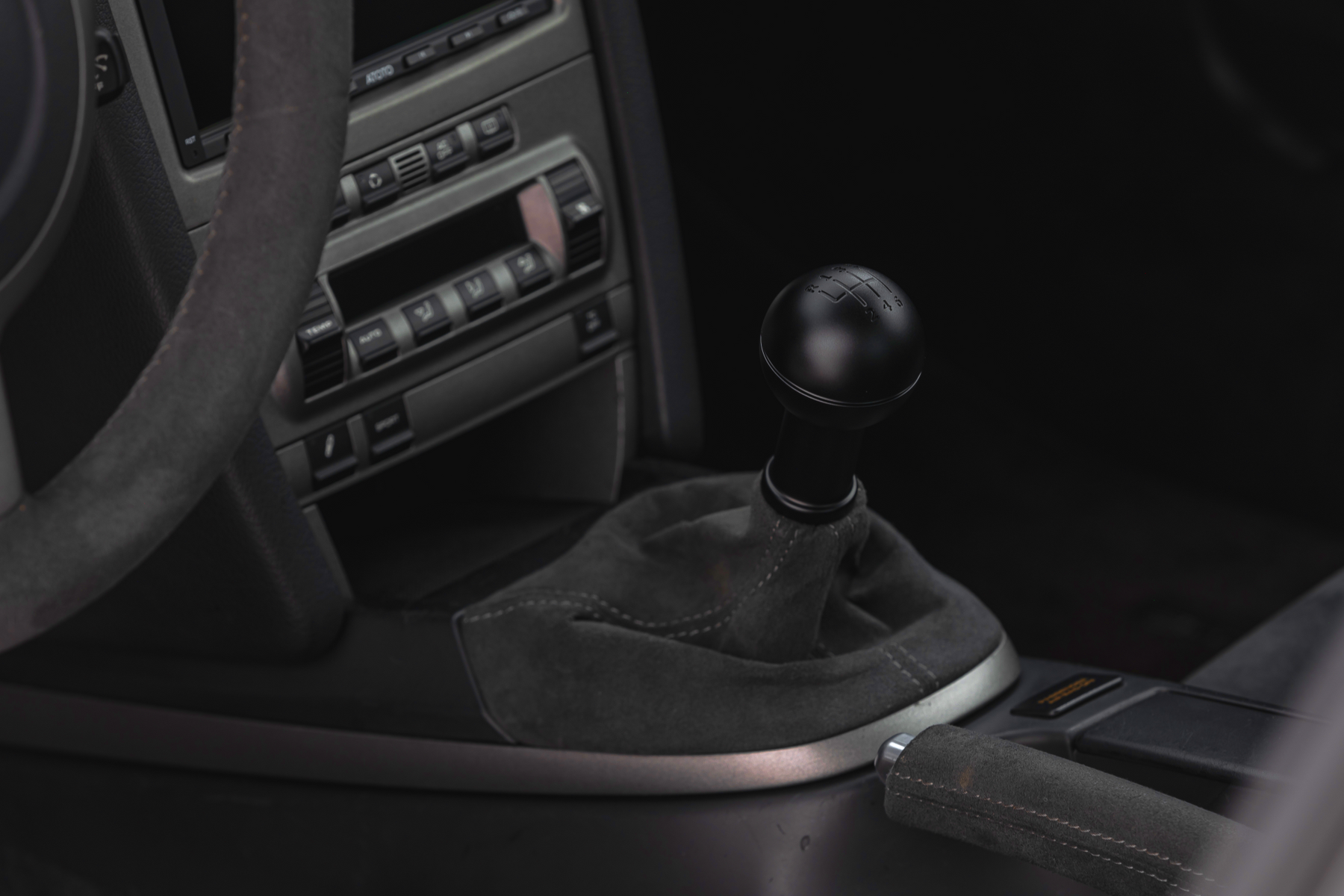 Classic Shift Knob: 987/997