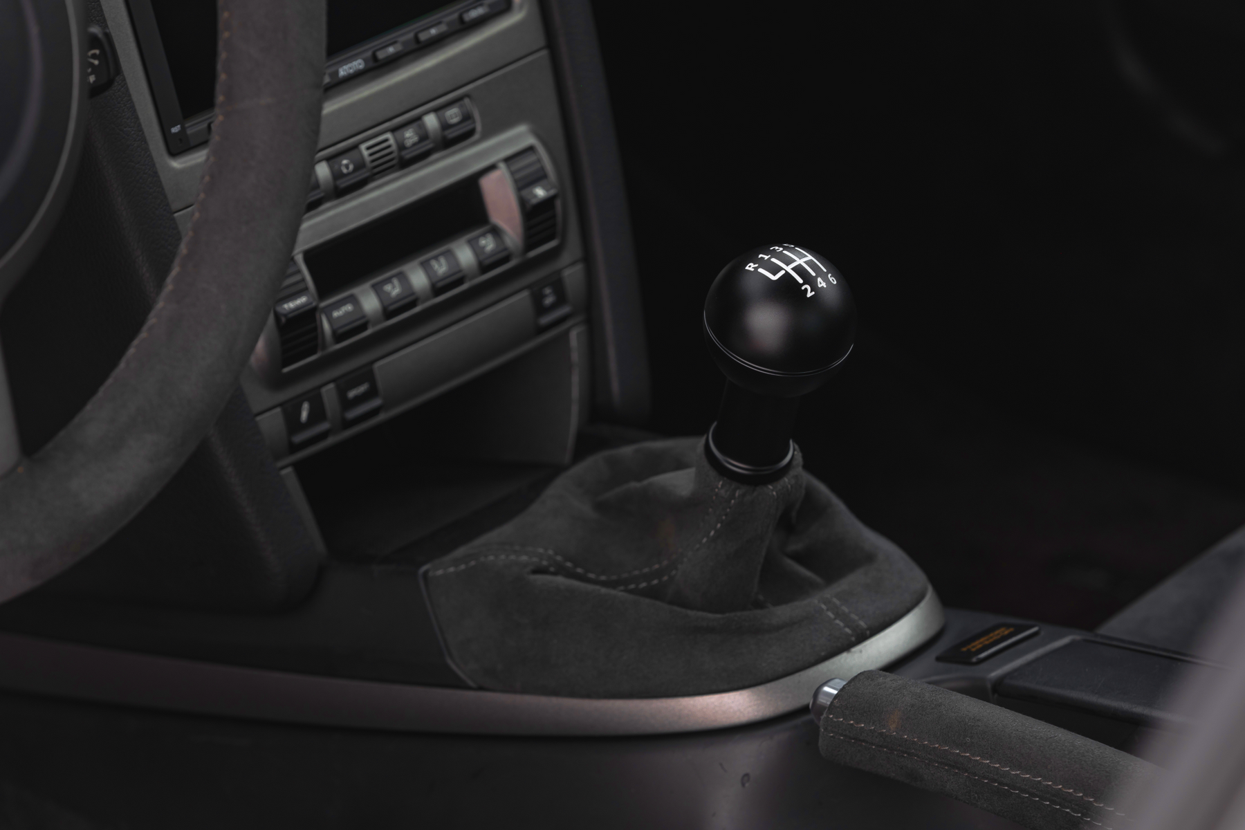 Classic Shift Knob: 987/997