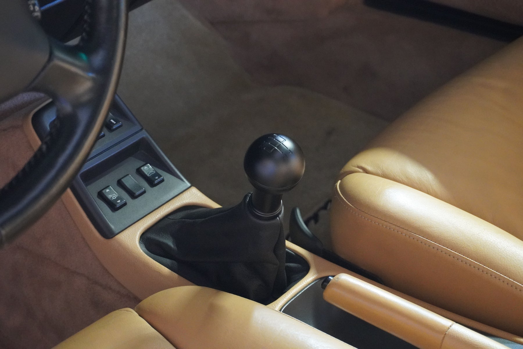 Classic Shift Knob: 964/993