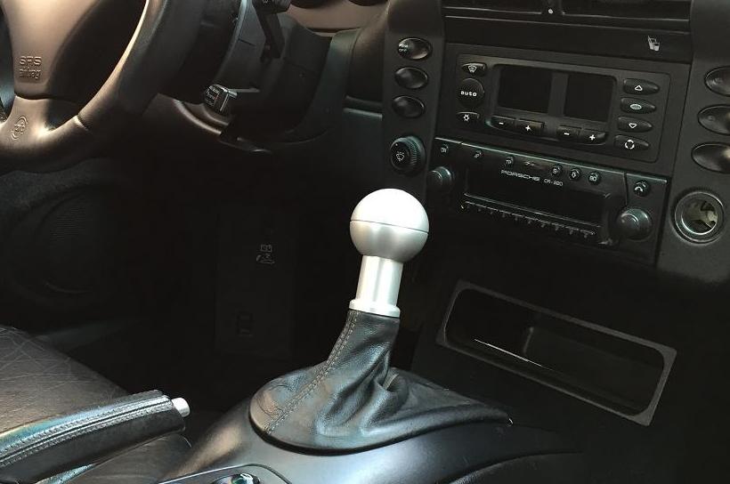 Classic Shift Knob: 986/996